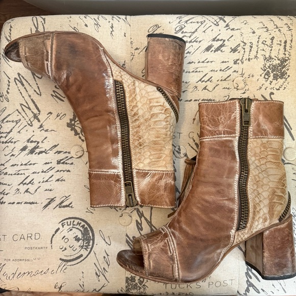 Freebird by Steven Zombi peep toe leather booties. Size 10 - Picture 6 of 12